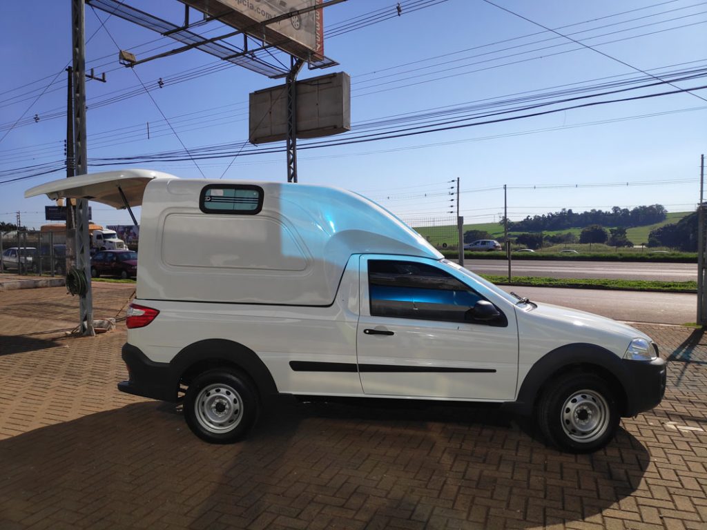 Capota de Fibra para Fiat Strada Carga alta.